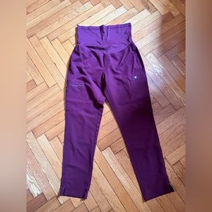 FIGS maternity scrub pants